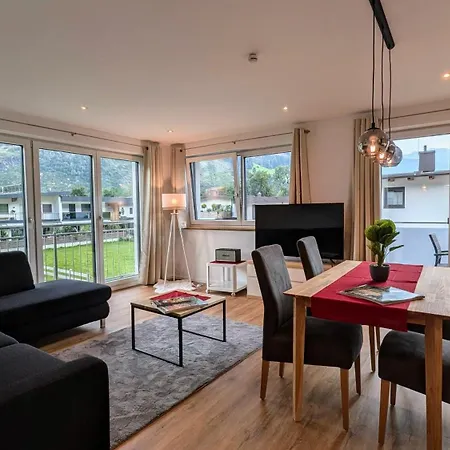 Penzhaus - Premium Private Apartament Zell am Ziller